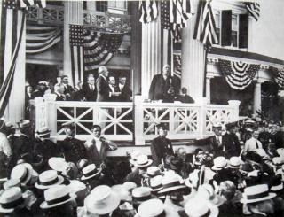 President Woodrow Wilson on Shadow Lawn porch (September 2, 1916)